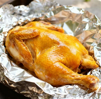 Које хемикалије реагују са алуминијумском фолијом?